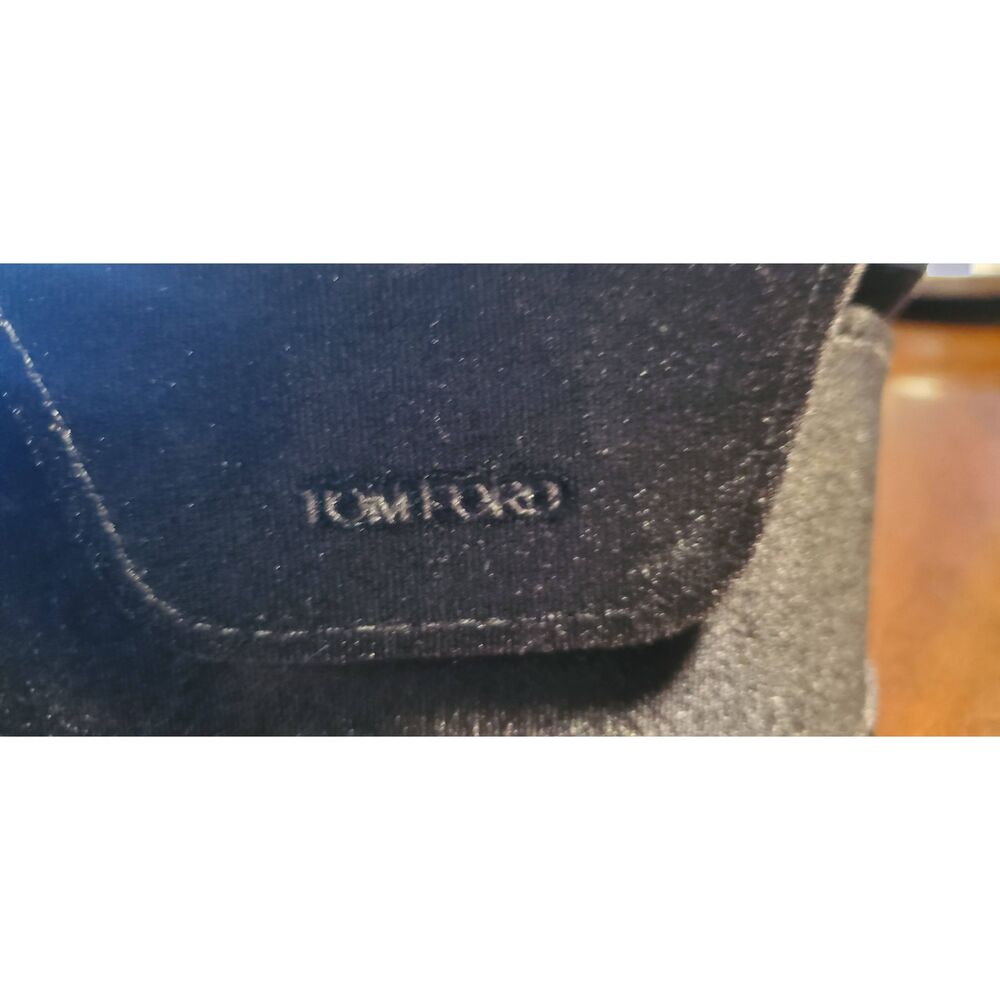 Tom Fold Black large Velvet Sunglasses Case only - Picture 5 of 13